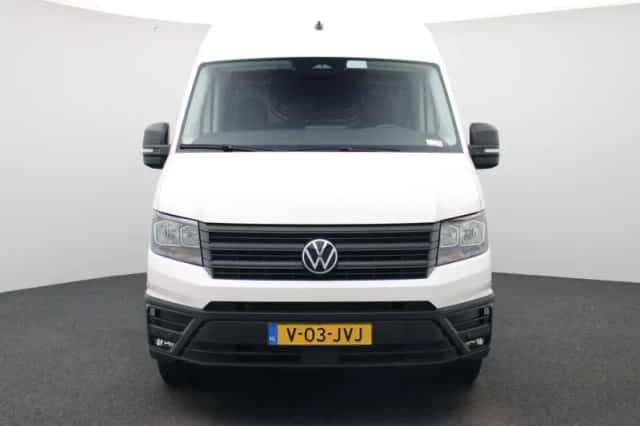 Volkswagen Crafter (2024) thumbnail 3