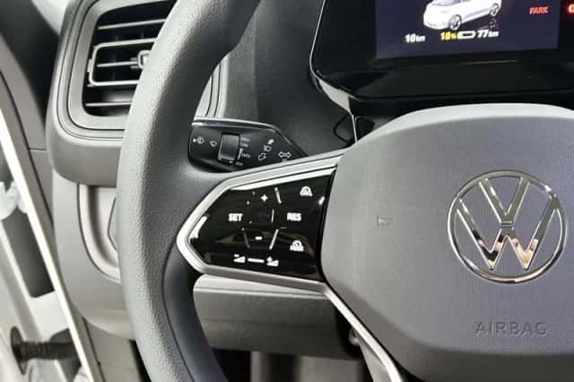 Volkswagen ID. Buzz (2025) thumbnail 6