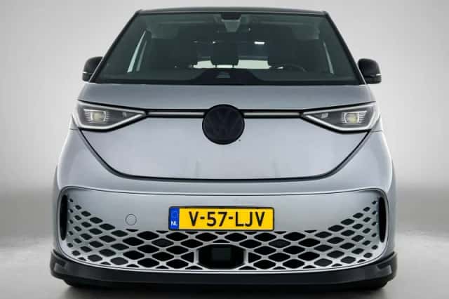 Volkswagen ID. Buzz (2025) thumbnail 5