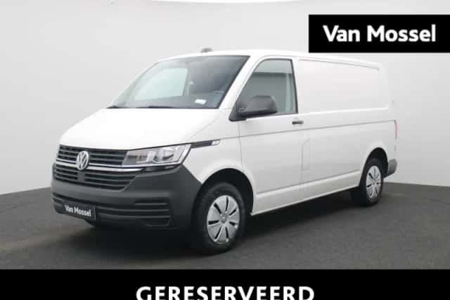Volkswagen Transporter (2023) thumbnail 1