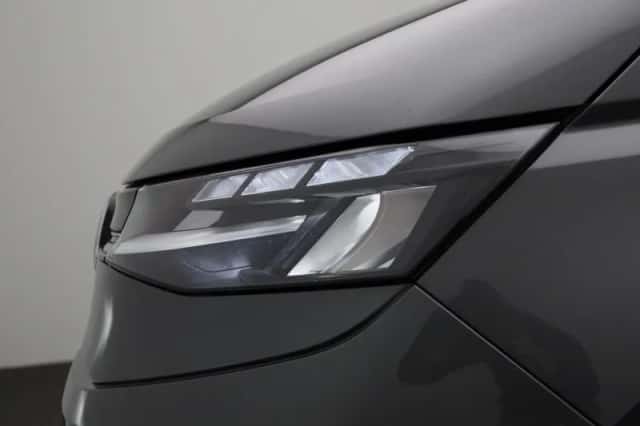 Volkswagen Multivan (2023) thumbnail 17
