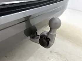 Volkswagen Multivan thumbnail 9
