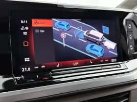 Volkswagen Multivan thumbnail 10