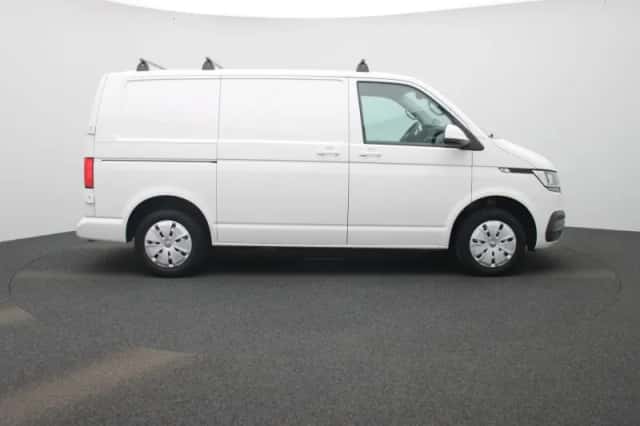 Volkswagen Transporter (2021) thumbnail 6