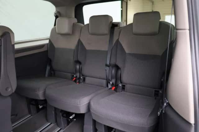 Volkswagen Multivan (2024) thumbnail 13