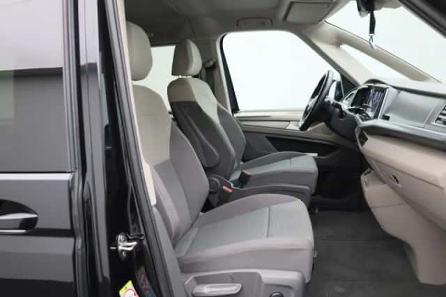Volkswagen Multivan (2024) thumbnail 31