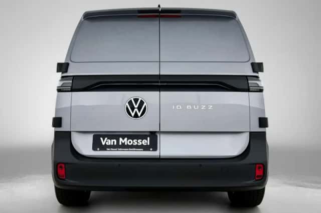 Volkswagen ID. Buzz (2026) thumbnail 3