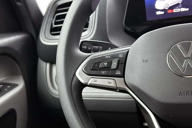 Volkswagen ID. Buzz (2026) thumbnail 6