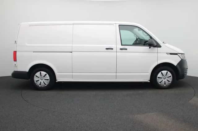 Volkswagen Transporter (2022) thumbnail 6