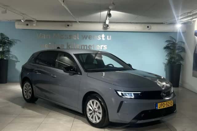 Opel Astra (2025) thumbnail 2