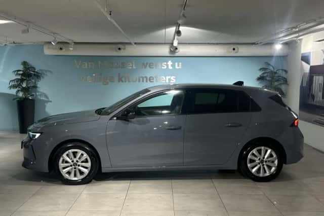 Opel Astra (2025) thumbnail 4