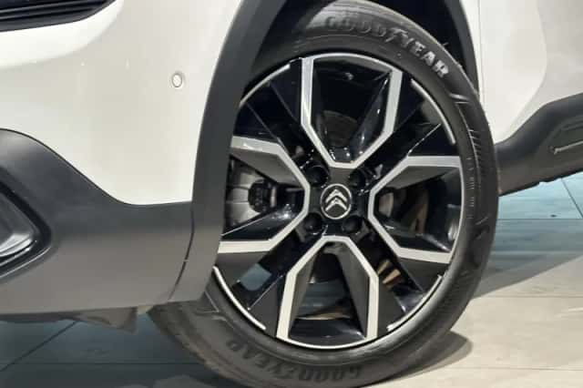 Citroën ë-C4 (2022) thumbnail 2
