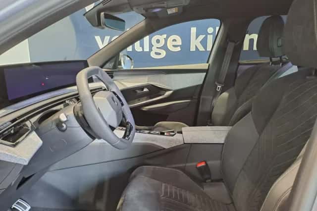 Peugeot E-5008 (2024) thumbnail 7