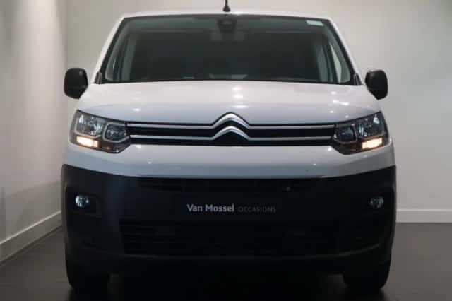 Citroën Berlingo (2023) thumbnail 2