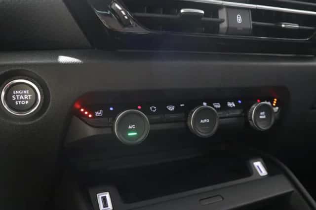 Citroën C4 (2021) thumbnail 23