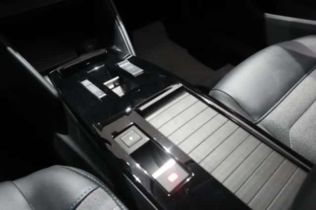 Citroën ë-C4 (2022) thumbnail 17
