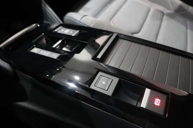 Citroën ë-C4 (2024) thumbnail 17
