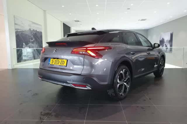 Citroën C5 X (2023) thumbnail 4