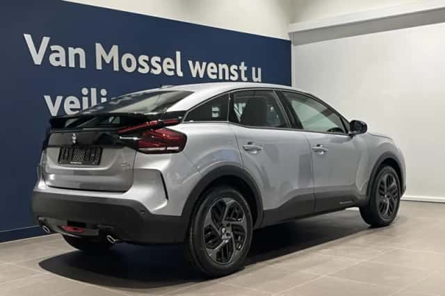 Citroën C4 (2023) thumbnail 2