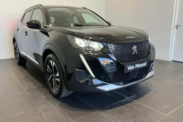Peugeot 2008 (2022) thumbnail 4