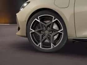 CUPRA Leon thumbnail 5
