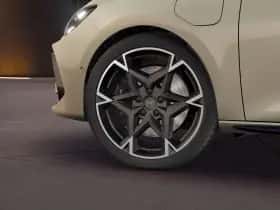 CUPRA Leon thumbnail 5