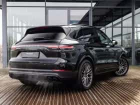 Porsche Cayenne thumbnail 2