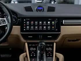 Porsche Cayenne thumbnail 21