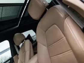 Porsche Cayenne thumbnail 28