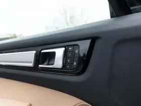 Porsche Cayenne thumbnail 29