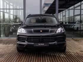 Porsche Cayenne (2022) thumbnail 4