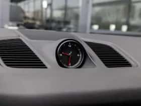 Porsche Cayenne thumbnail 38