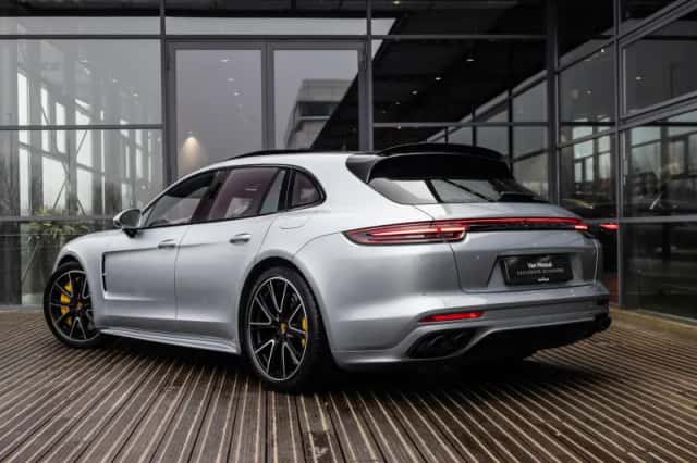 Porsche Panamera (2019) thumbnail 2