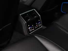 Porsche Panamera thumbnail 17