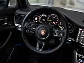 Porsche Panamera thumbnail 19