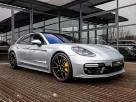 Porsche Panamera thumbnail 3