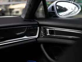 Porsche Panamera thumbnail 22