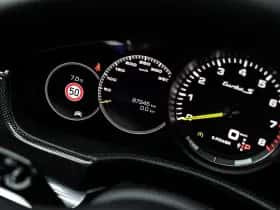 Porsche Panamera thumbnail 32