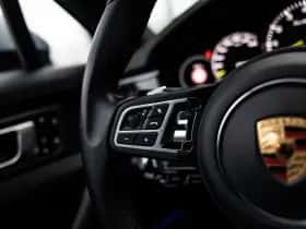 Porsche Panamera thumbnail 33