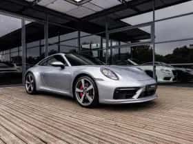 Porsche 911 thumbnail 3