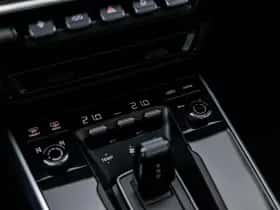 Porsche 911 thumbnail 38