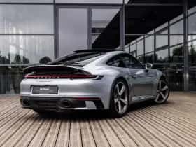 Porsche 911 thumbnail 6