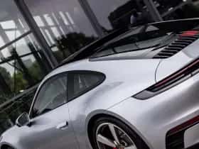 Porsche 911 thumbnail 8
