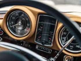 Mercedes-Benz 280 SE thumbnail 21