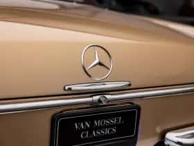 Mercedes-Benz 280 SE thumbnail 58