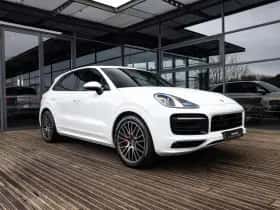Porsche Cayenne thumbnail 3