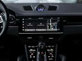 Porsche Cayenne thumbnail 21