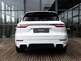 Porsche Cayenne thumbnail 5