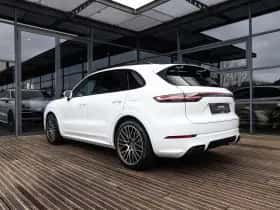 Porsche Cayenne thumbnail 7