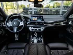 BMW 7-Serie thumbnail 18